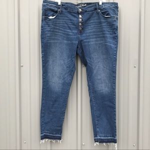 Size 22 universal thread jeans